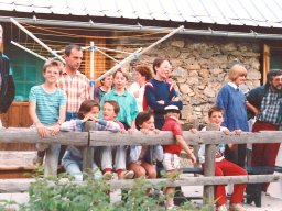 Association &raquo; 1987_0708_la_rochette_pingpong